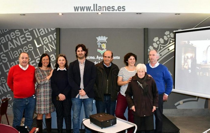 Ayuntamiento convenio con Asociación Documentando Llanes - Concejo de Llanes
