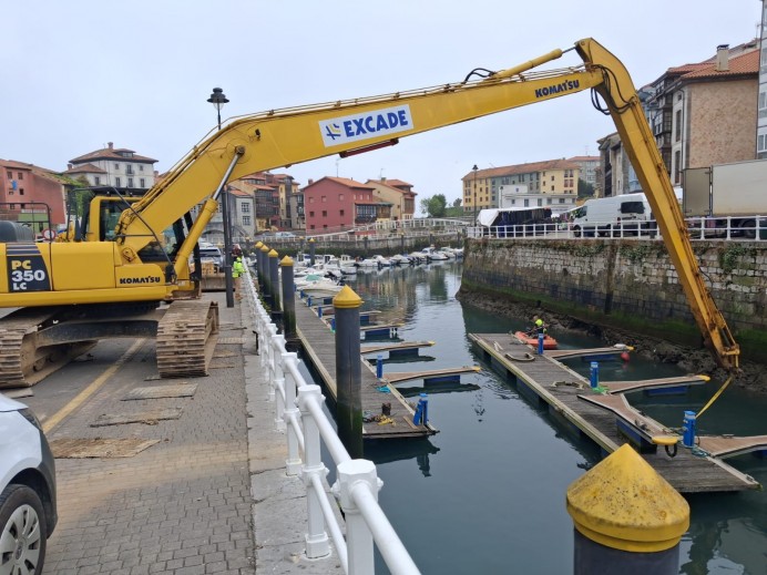 Comienza el dragado de la dársena deportiva del puerto de Llanes con una inversión de 157.000 euros