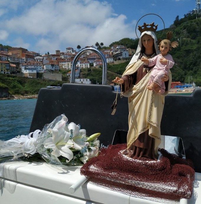 Lastres festejó a la Virgen del Carmen con la mascarilla puesta - Fiestas y Tradiciones