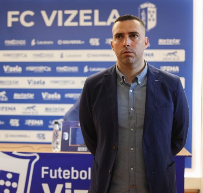 El entrenador avilesino Pablo Villar emprende una nueva etapa en Arabia Saudí - Concejo de Colunga