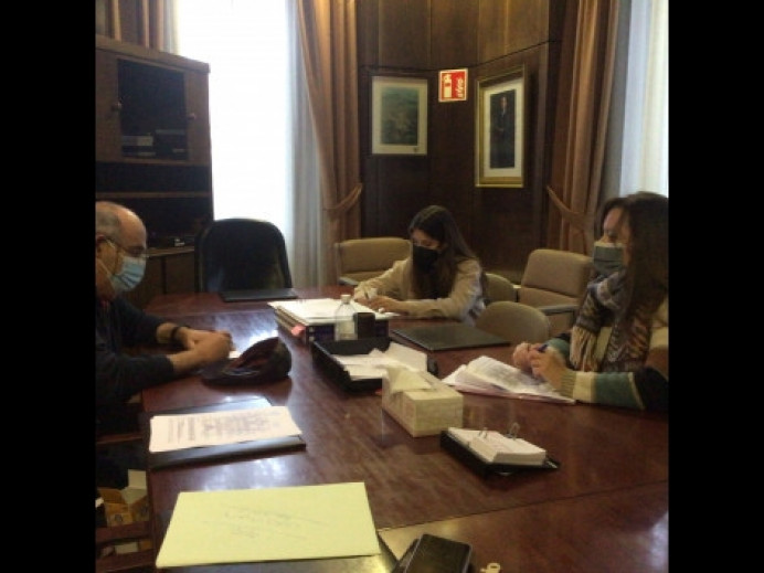 El primer concurso de escaparates y ventanas de Villaviciosa ya tiene ganadores - Concejo de Villaviciosa