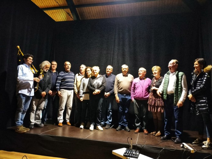 Seloriu rinde homenaje a Juan Cordera en una emotiva edición del Festival de la Canción Asturiana - Concejo de Villaviciosa