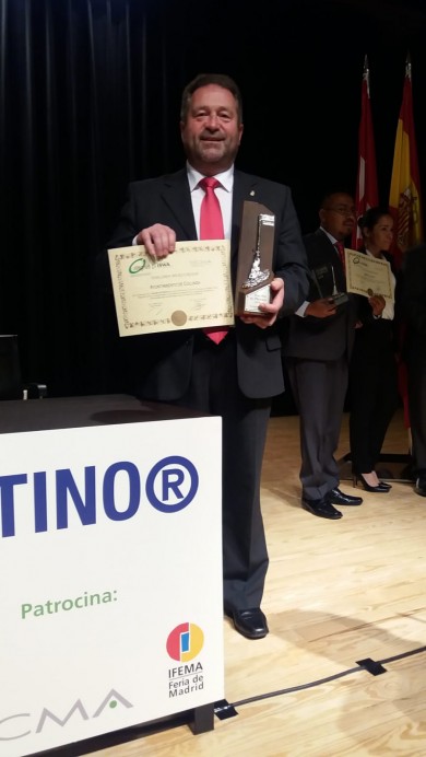 El Ayuntamiento de Colunga recibe una nueva Escoba de Platino - Concejo de Colunga