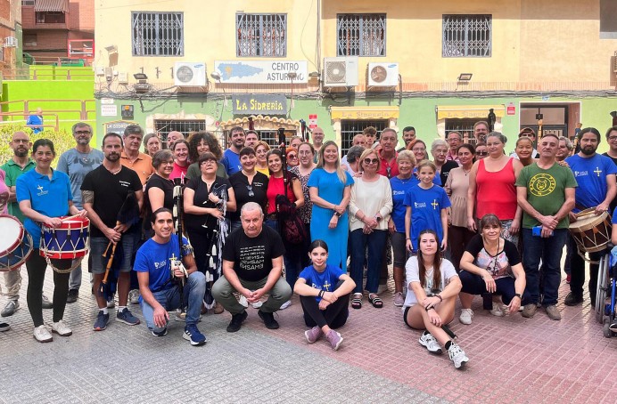 Un curso de extensión de la Escuela de Asturianía reúne en Alicante a 54 estudiantes de gaita, tambor, percusión y baile - Asturias