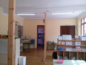 Los 13 alumnos de la escuela de La Borbolla iniciaron hoy las clases en el telecentro - Concejo de Llanes