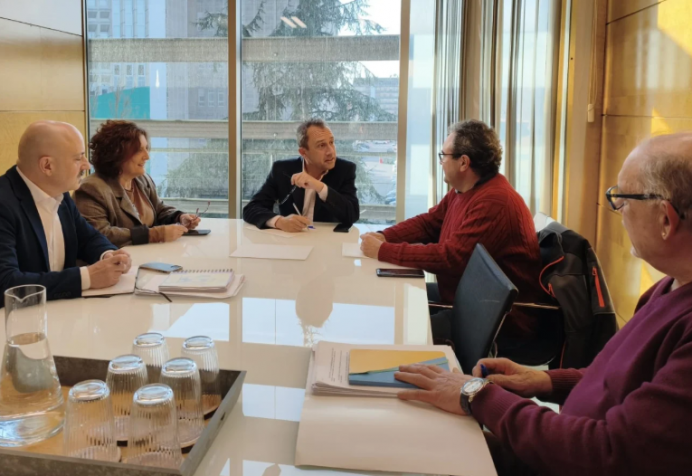 FACUA Asturias traslada al Principado sus demandas sobre vivienda y participación ciudadana