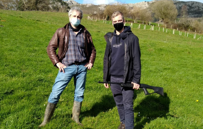 Estudiante holandés y comunales con derechos históricos vecinales - Concejo de Llanes