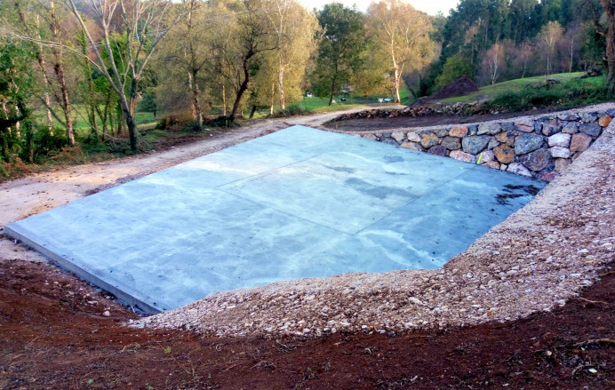 ETAP de Nueva: Instalada la losa de cimentación - Concejo de Llanes