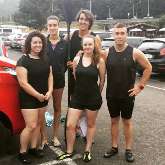 SOCIOS DEL ATENEO OBRERO DE VILLAVICIOSA VOLUNTARIOS EN EL SELLA ADAPTADO - Concejo de Villaviciosa