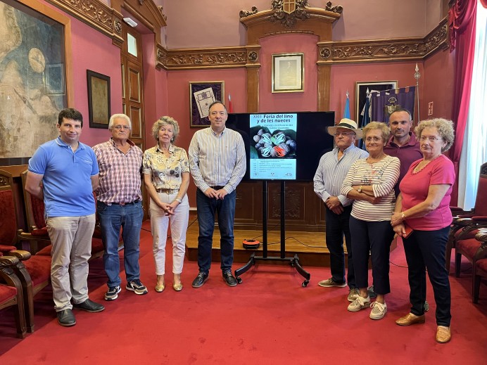 XXIII Feria del Lino y les Nueces de Camoca - Concejo de Villaviciosa
