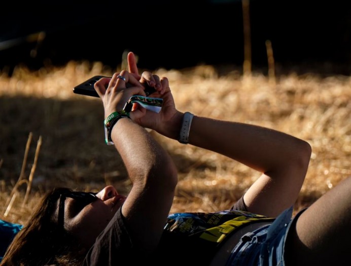 Ocio digital y su impulso a través de los móviles - Información General