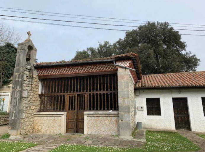 Renovación de la cubierta de la capilla de San Francisco - Concejo de Llanes