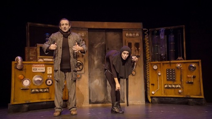 Circo, teatro, música y talleres para el público más joven en la Laboral - Sociedad y Cultura