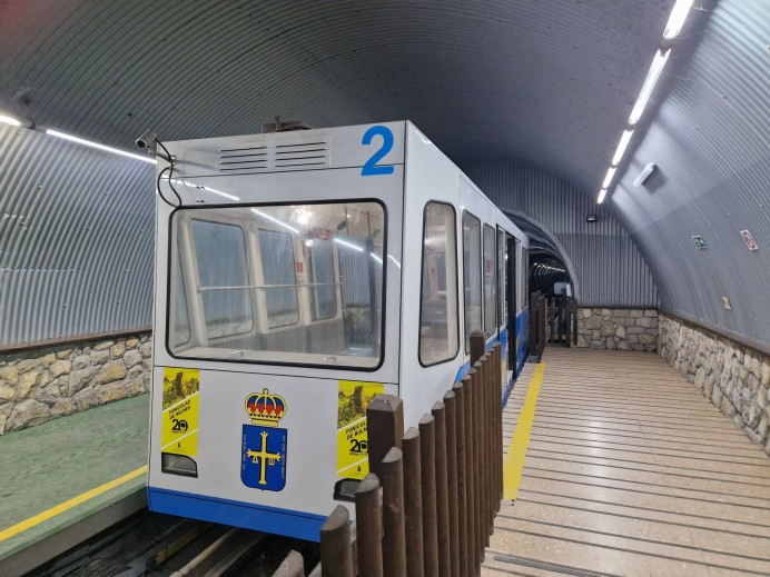 La reapertura al público del funicular de Bulnes se pospone por motivos de seguridad - Concejo de Cabrales