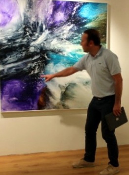 La obra La gruta del agua, del artista asturiano Guillermo Simón, protagoniza el nuevo número del cuaderno cultural Prímula - Arte