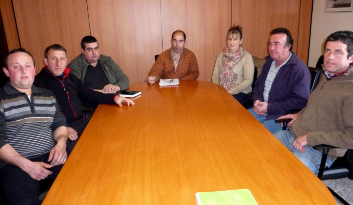 Ganaderos. Incendio y acotamientos pastos Enero 2016 - Concejo de Llanes