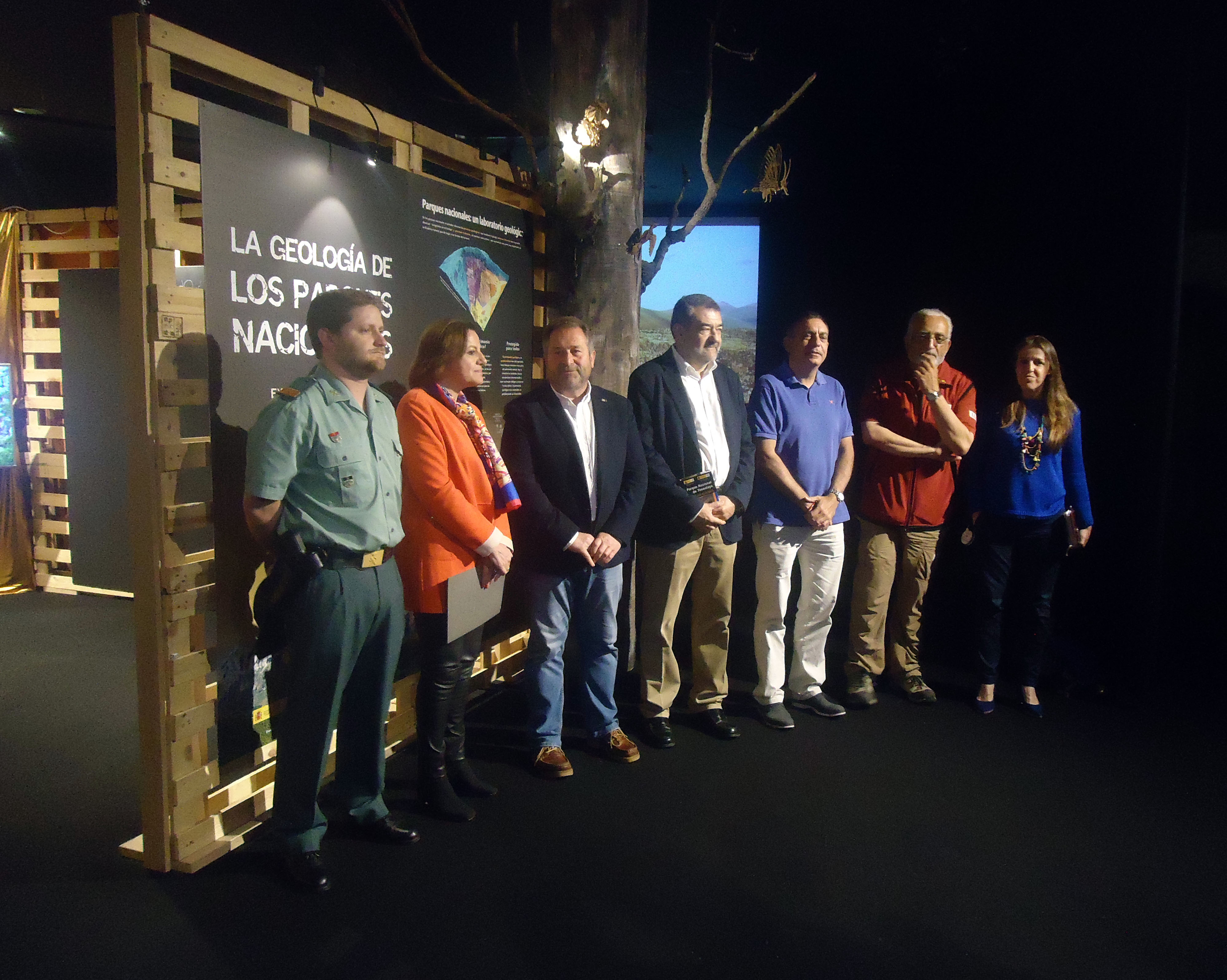 El MUJA acoge la exposición “La Geología de los Parques Nacionales”, en el año en que se celebra el centenario del Parque Nacional de los Picos de Europa - Concejo de Colunga