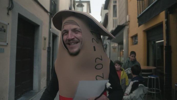 TPA estrena ‘Hace Bueno’, el programa que retrata la vida en Asturias con lluvia y humor - Sociedad y Cultura