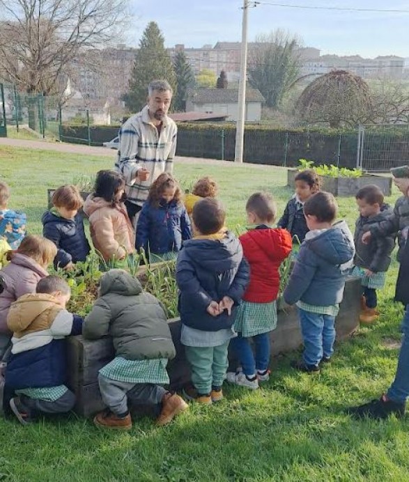 La red de huertos escolares ecológicos reúne en Llanera a más de 90 escolares asturianos - Asturias