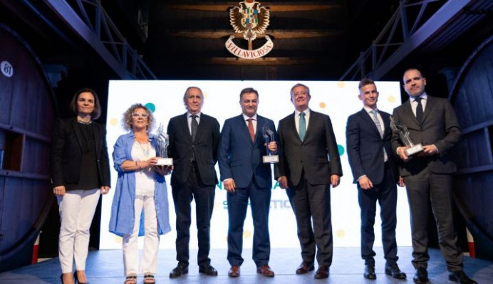 Vega de Tordín, Constructora Los Álamos y Cafés Toscaf galardonadas con el Premio Industria 4.0 en su IV Edición - Asturias