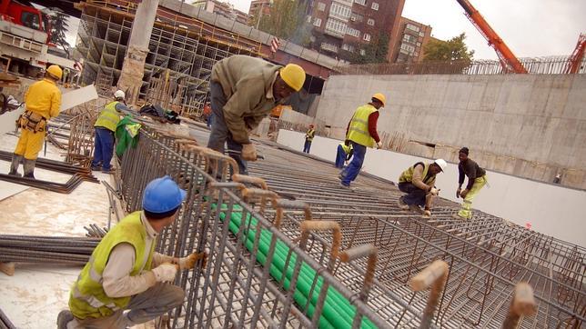 Empleo. convocatoria contrato en prácticas. Pruebas. - Concejo de Llanes