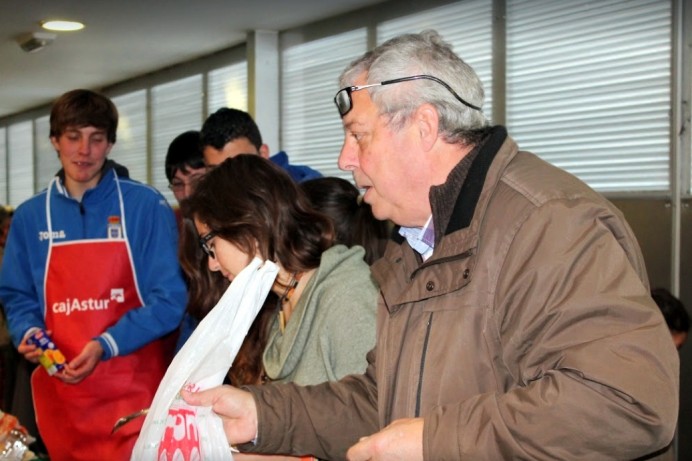 Fallece Javier Sánchez Escobedo, profesor del IES Luces - Concejo de Colunga