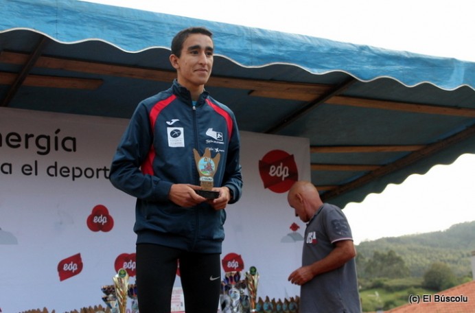 Youssef Benkert Elalaoui gana la XIV EDP Carrera Popular del Jurásico (Todas las fotos) - Concejo de Colunga