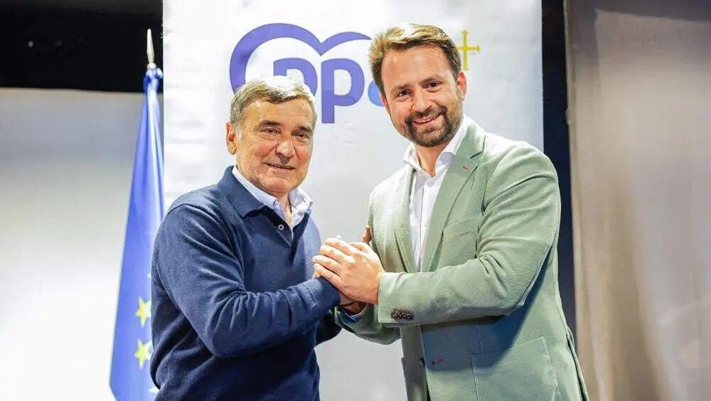 Colunga despide a Justino Pérez, referente del PP local durante los últimos años - Concejo de Colunga