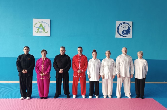 Curso de Kung Fu Taichi en Arriondas con el Secretario Nacional de Kung Fu de la RFEKYDA - Concejo de Parres