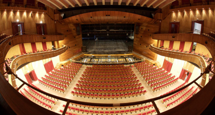 La artista asturiana Covadonga Valdés Sobrecueva expone Lancestru en Laboral Ciudad de la Cultura - Sociedad y Cultura