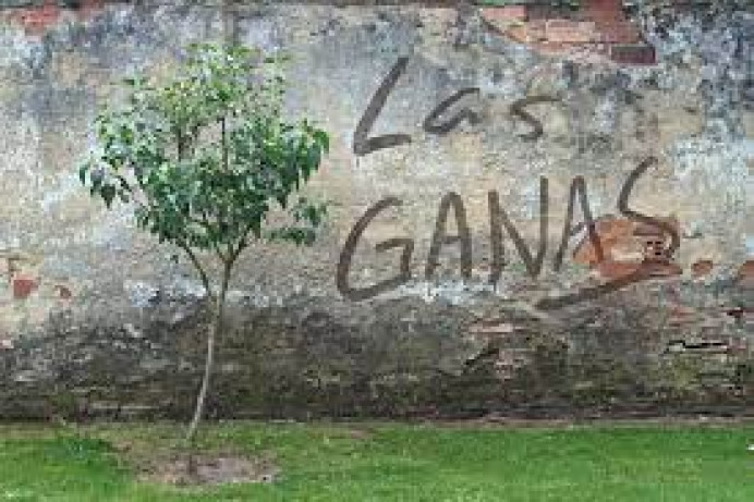 La compañía Las Ganas prepara en el Teatro de la Laboral su primer espectáculo, que estrenará en julio en ese mismo escenario - Sociedad y Cultura