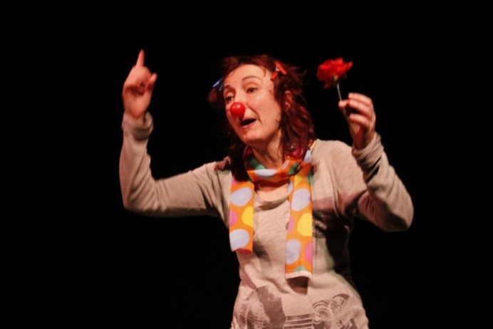 La compañía La Sonrisa del Lagarto prepara su nueva obra “La mona Simona” - Sociedad y Cultura