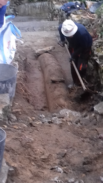 Trabajadores del Plan de Empleo Local inician la rehahabilitación de las ecaleras del Lavaderu, en Lastres - Concejo de Colunga