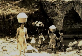 LA LAVADERA, LA LAVADORA, LA MUJER TRABAJADORA y otros cuentos de Calleja… - Concejo de Colunga