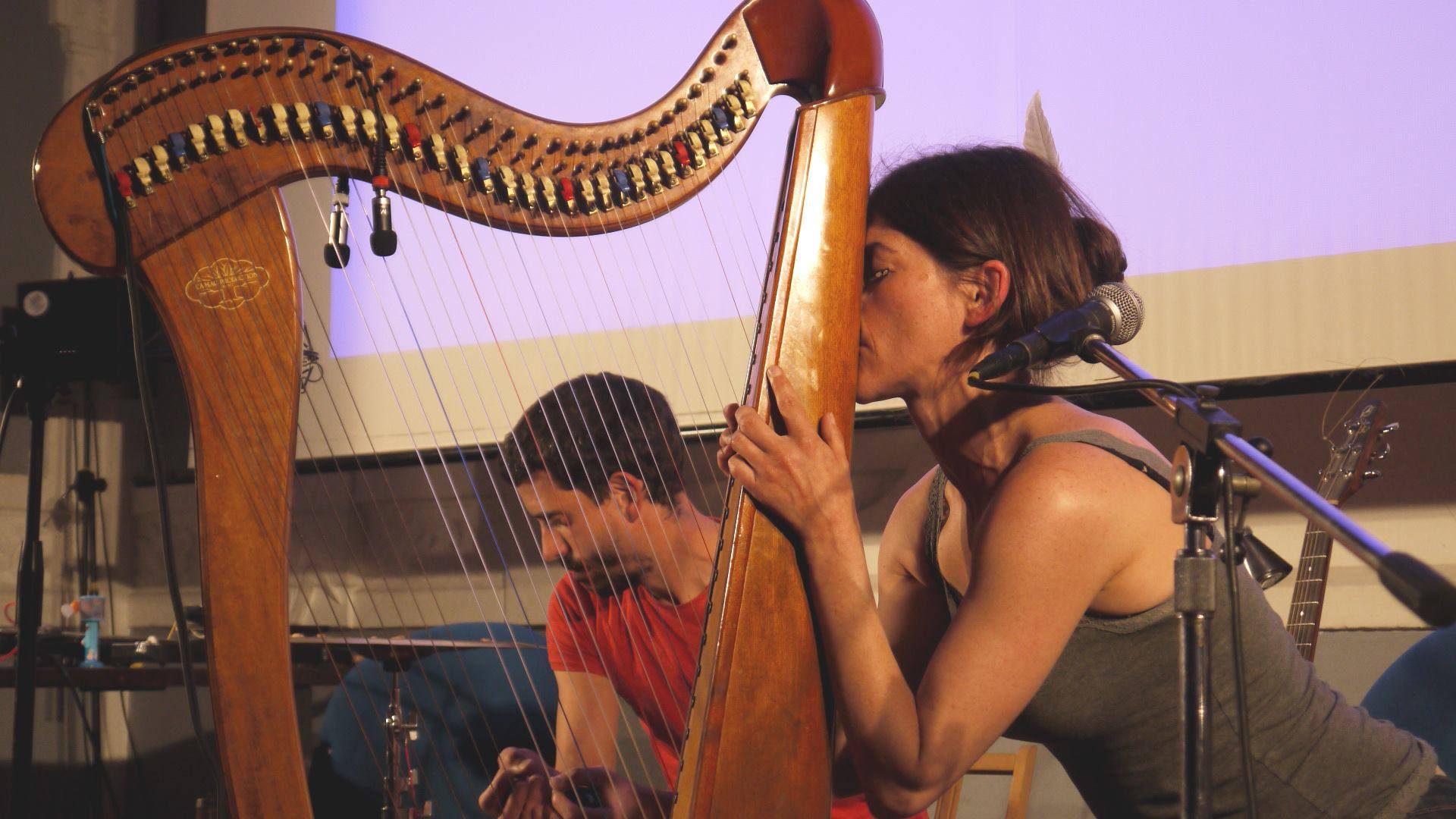Concierto de  LEA POLDO en el museo Barjola - Sociedad y Cultura