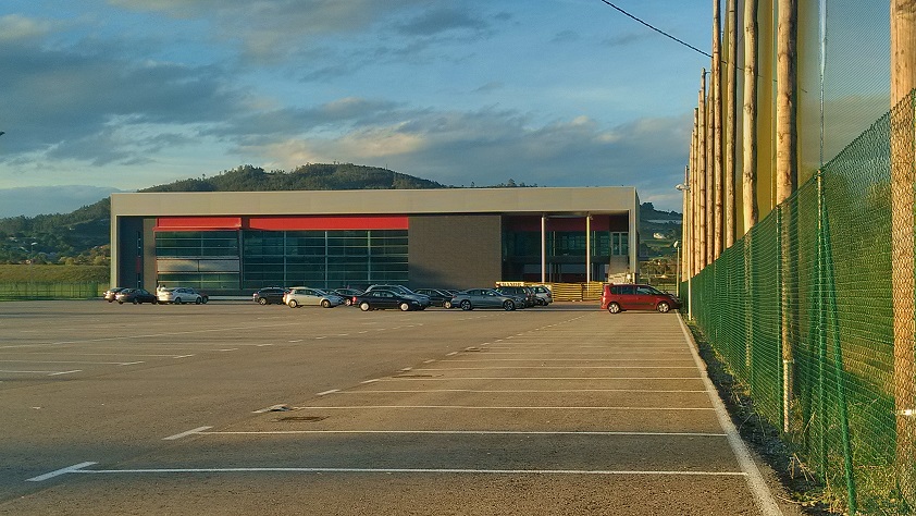 Sobre el circuito de Fernando Alonso y el campo de golf de la Morgal. - Política