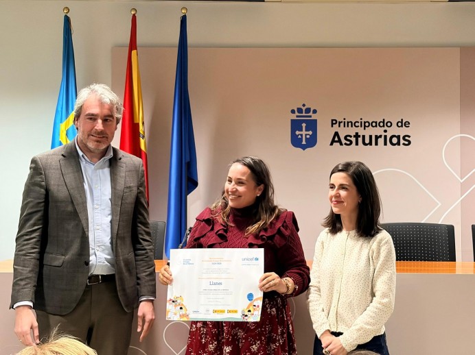 Llanes renueva su título de Ciudad Amiga de la Infancia hasta 2029 - Concejo de Llanes