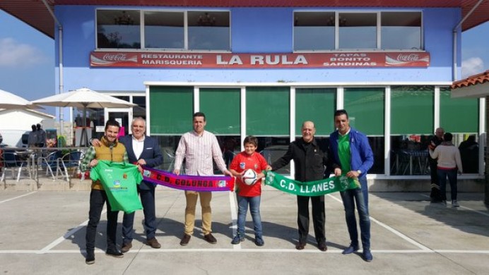 Hermanamiento entre el Llanes y el Colunga en Lastres - Concejo de Colunga