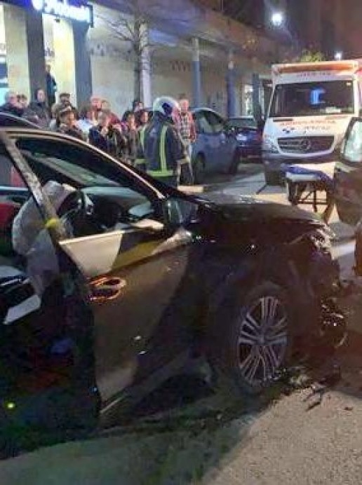 Dos personas heridas en un accidente de tráfico en Langreo - Sucesos