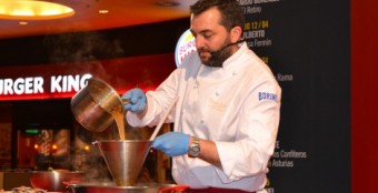 Pequeños y grandes cocineros en el Centro Tito Bustillo - Concejo de Ribadesella