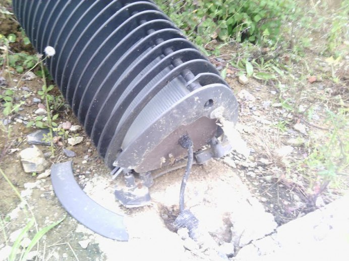 Vandalismo en el paseo entre La Isla y La Espasa - Concejo de Colunga