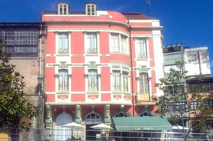 Catálogo de Recursos históricos y artísticos del Concejo de Colunga.COLUNGA:Casa Modernista Magovi. - Recursos turísticos del concejo de Colunga