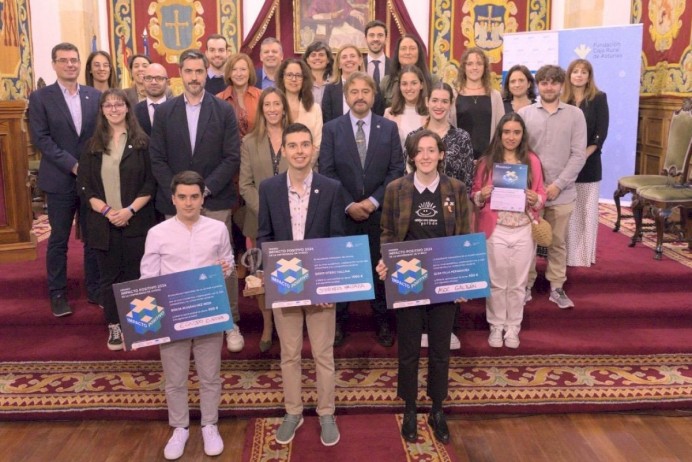 El joven maliayés David Otero Vallina recibe el Premio Impacto Positivo de la Universidad de Oviedo y dona el Premio a la Asociación Juventud Maliaya - Concejo de Villaviciosa