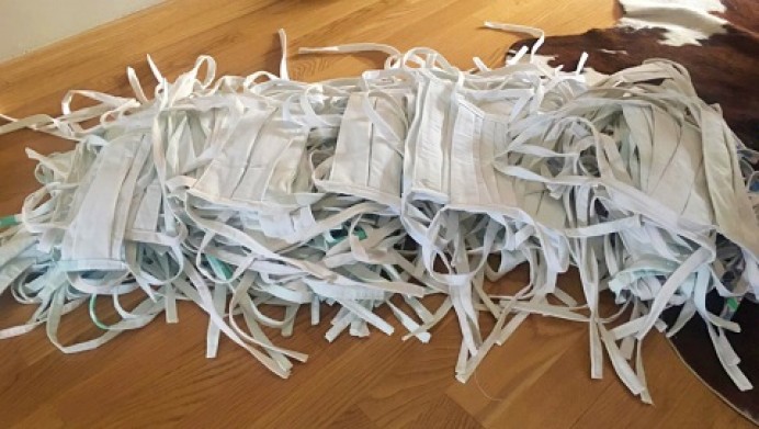 Llanes, empresa textil dona material para hacer mascarillas - Concejo de Llanes