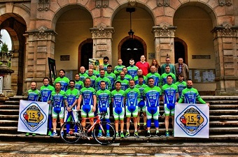 El Club Ciclista Villaviciosa-Mayador lanza la campaña de  concienciación Un bici, una vida. #1m50 me mantiene viv@ - Concejo de Villaviciosa