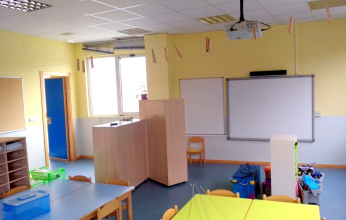 El Ayuntamiento de Llanes impulsa mejoras en los centros escolares del concejo antes del inicio del curso - Concejo de Llanes