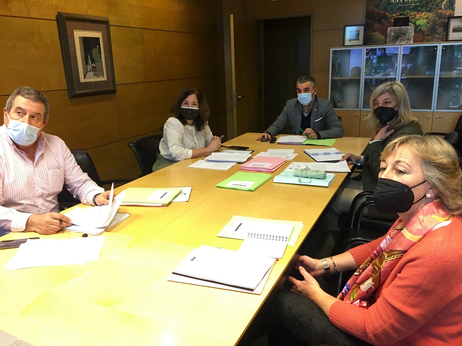 El Principado constituye las mesas sectoriales de la carne y la leche para apoyar al sector ganadero y mejorar su cadena de valor - Asturias