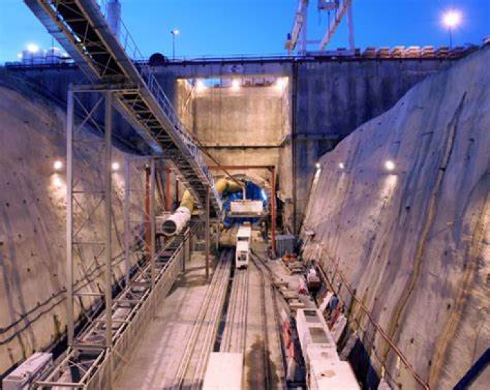 Oblanca: El proyecto original del Metrotrén nació en 2002 - Asturias