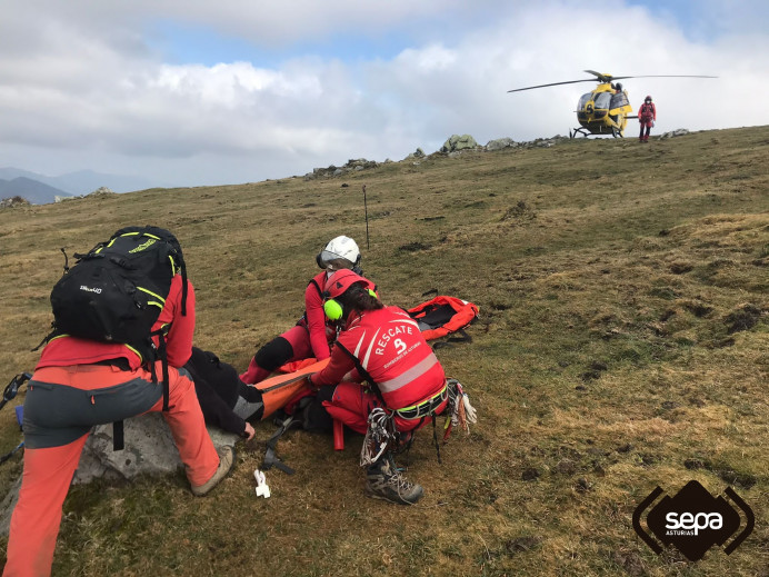 Rescate de montaña en Nava - Concejo de Nava
