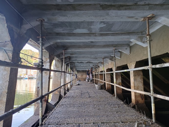 El Principado invierte más de 519.000 euros en la reparación estructural del muelle de Ribadesella - Concejo de Ribadesella